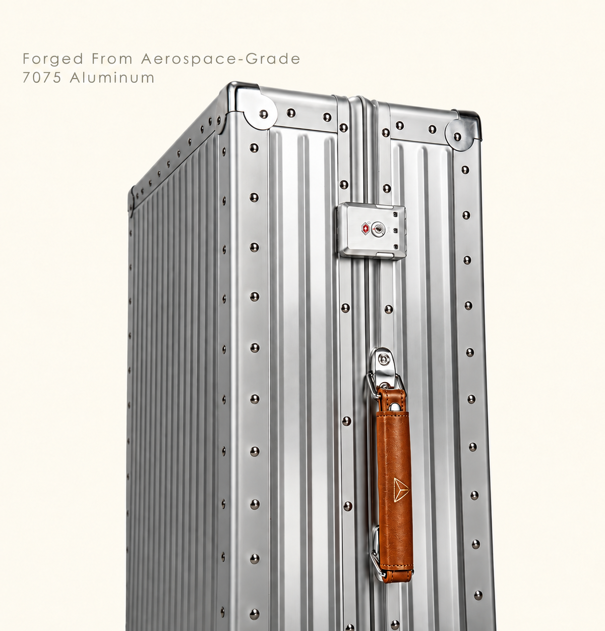 1935 Silver Trunk™ — Grand Touring Set