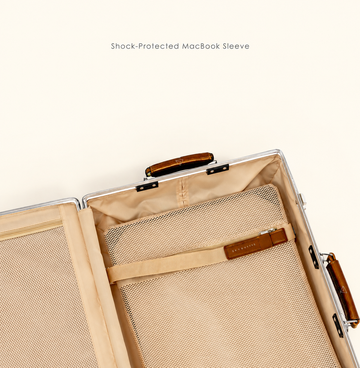 1935 H1 Silver Trunk™ — Grand 26”