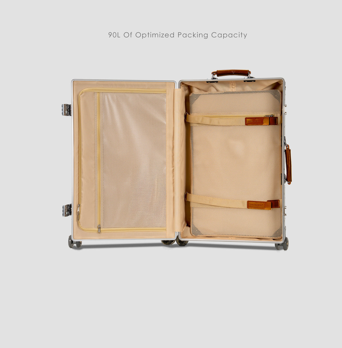 1935 Silver Trunk™ — Miesterwerk Grand Touring Set